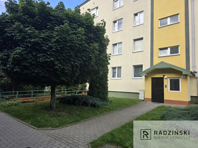 Garaż do wynajęcia ul. Paderewskiego